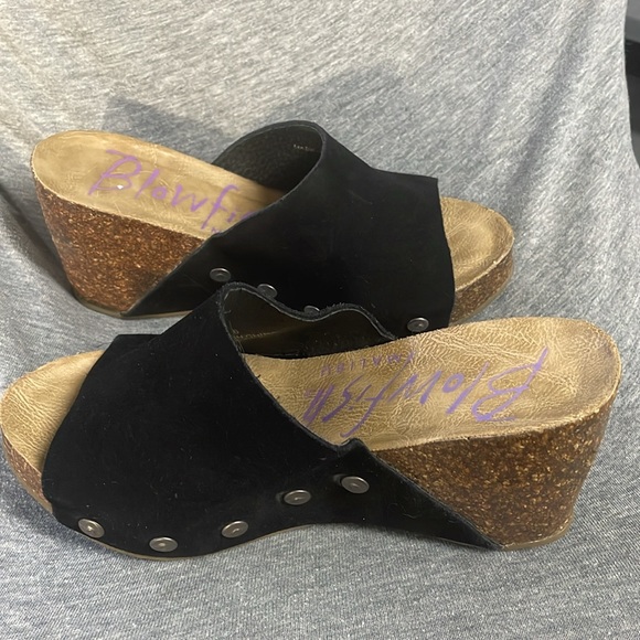 Wedges - Picture 2 of 6